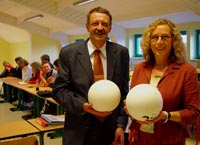 SPD-Fraktion besucht neue Grundschule in Zons